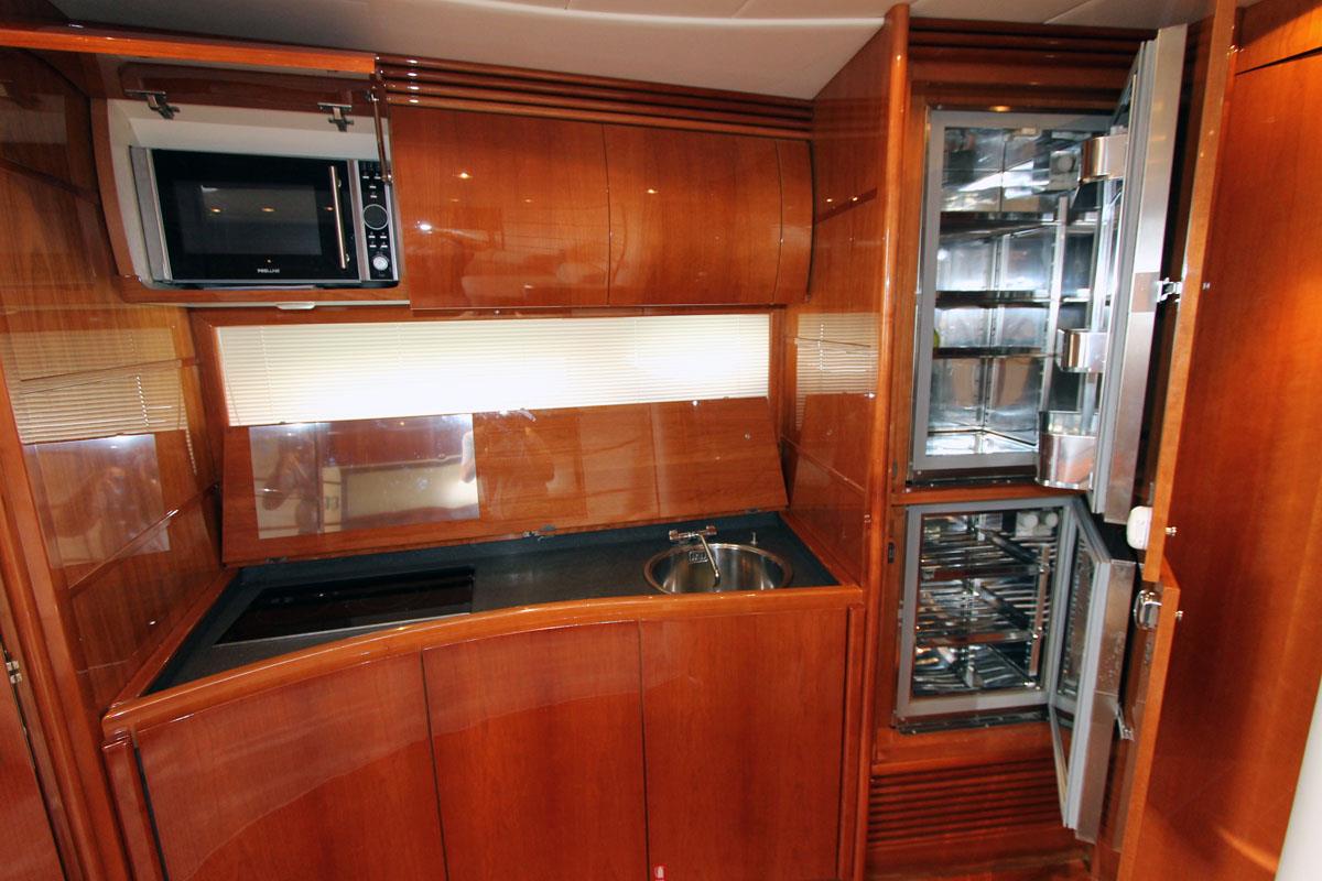 2009 PERSHING 50' 